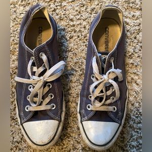 Navy blue converse, women’s size 9.5